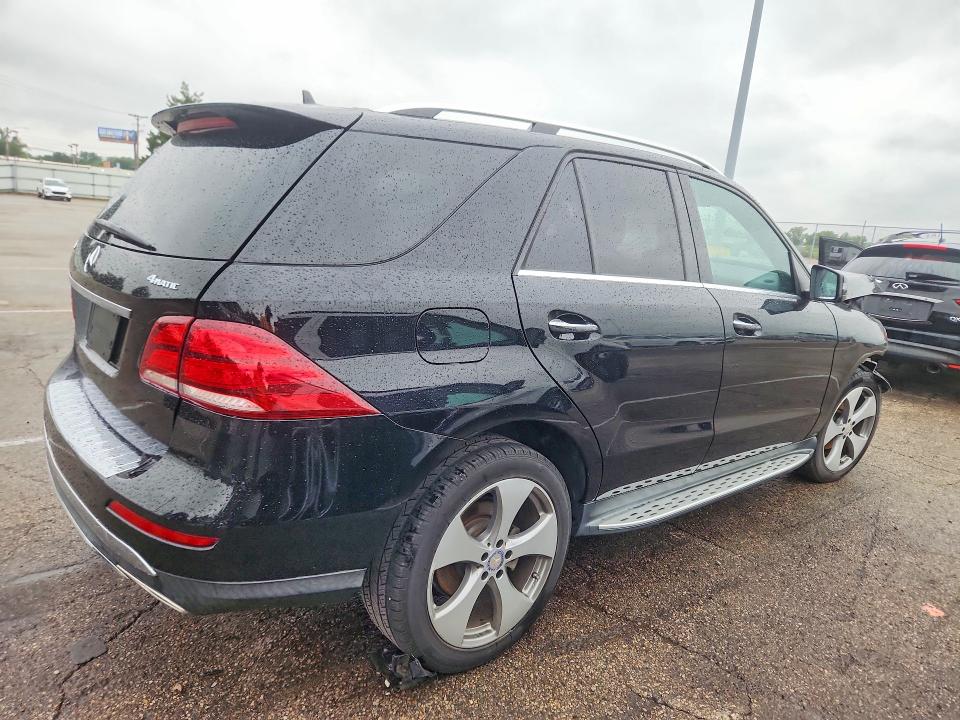 Продаж на аукціоні авто 2017 Mercedes-benz Gle, vin: 4JGDA5HB7HA859122, номер лоту: 63742736