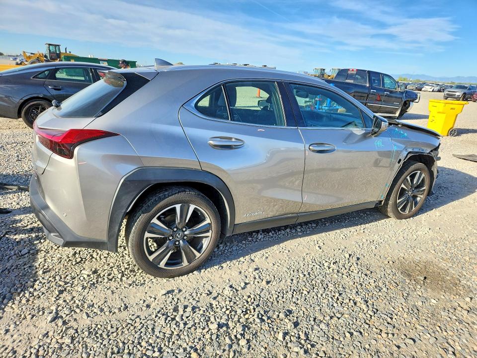 65664596 :رقم المزاد ، JTHP9JBH8M2044933 vin ، 2021 Lexus Ux مزاد بيع