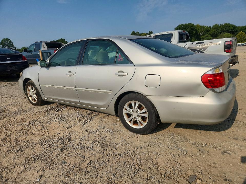 Aukcja sprzedaży 2005 Toyota Camry, vin: 4T1BF32K15U087104, numer aukcji: 64226436