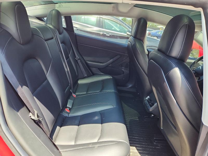 65828226 :رقم المزاد ، 5YJ3E1EA2KF402077 vin ، 2019 Tesla Model 3 مزاد بيع