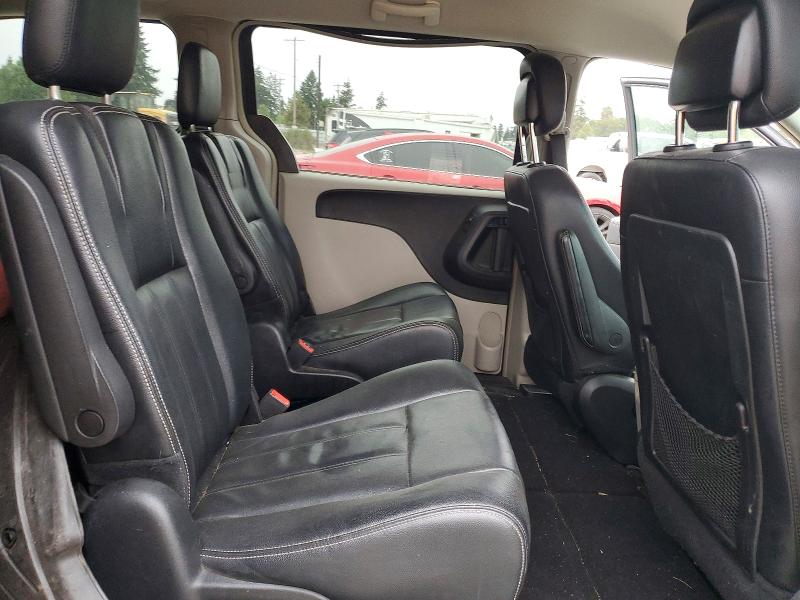 2015 Chrysler Town & Country მანქანა იყიდება აუქციონზე, vin: 2C4RC1BGXFR662018, აუქციონის ნომერი: 66481376