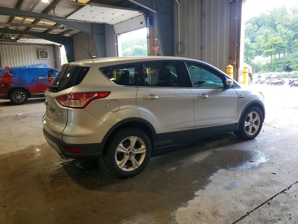Продаж на аукціоні авто 2015 Ford Escape, vin: 1FMCU9G94FUB90585, номер лоту: 64848686