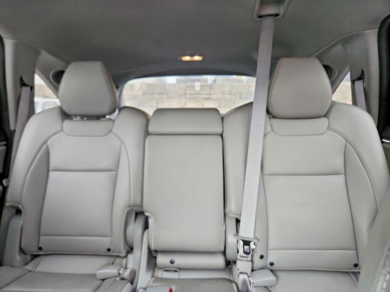 64230286 :رقم المزاد ، 5J8YD4H55HL001574 vin ، 2017 Acura Mdx مزاد بيع