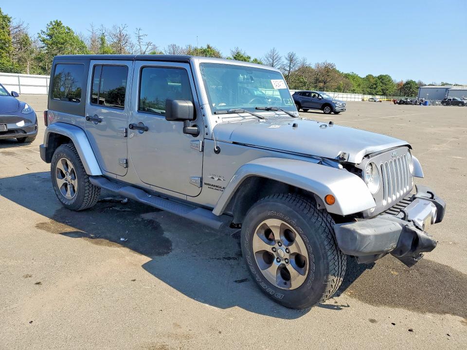 2017 Jeep Wrangler Unlimited მანქანა იყიდება აუქციონზე, vin: 1C4BJWEG5HL590169, აუქციონის ნომერი: 64384176