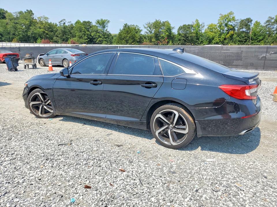 Продажа на аукционе авто 2019 Honda Accord, vin: 1HGCV1F33KA104812, номер лота: 64690936