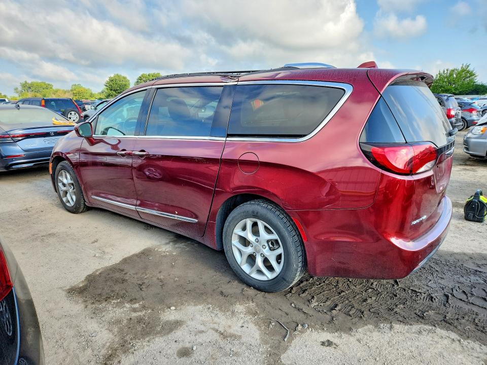 65749996 :رقم المزاد ، 2C4RC1EG2HR526089 vin ، 2017 Chrysler Pacifica مزاد بيع