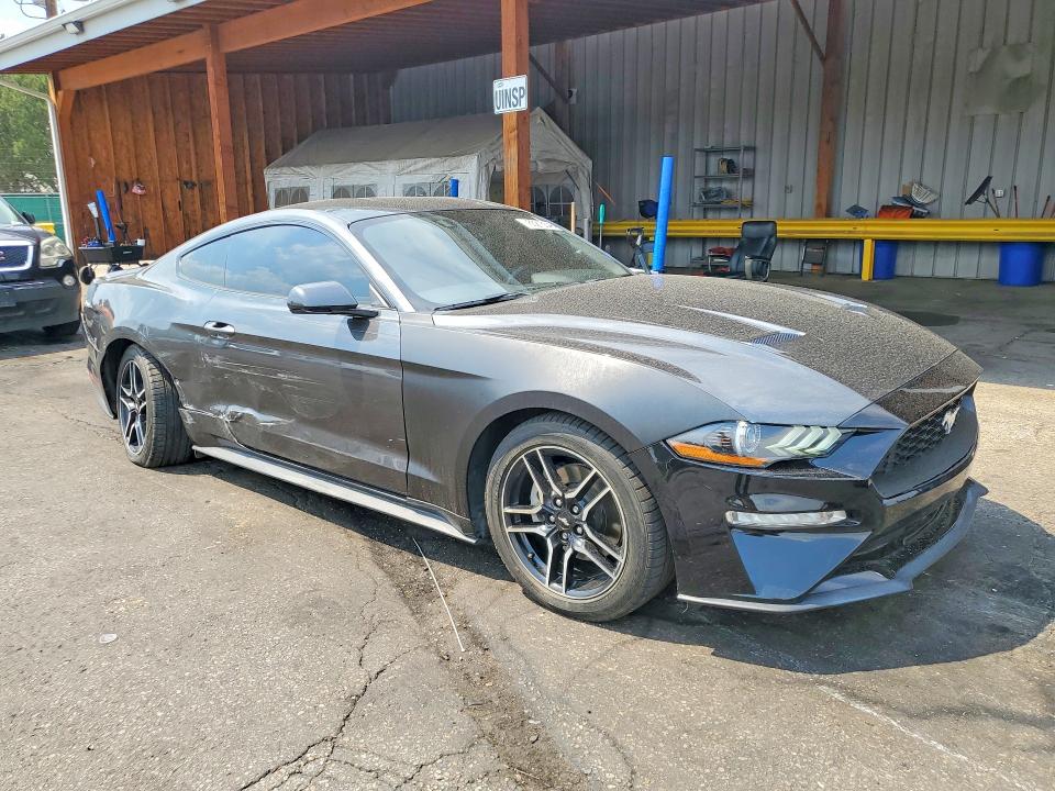 63213546 :رقم المزاد ، 1FA6P8TH2J5113108 vin ، 2018 Ford Mustang مزاد بيع