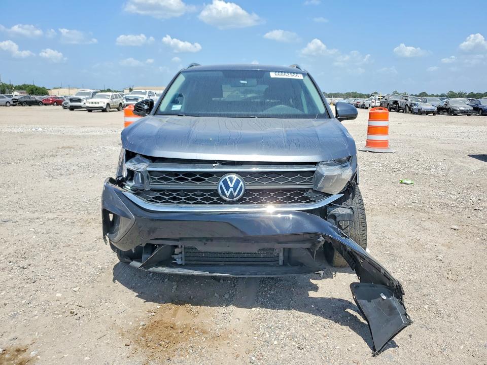 2022 Volkswagen Taos მანქანა იყიდება აუქციონზე, vin: 3VVRX7B27NM060633, აუქციონის ნომერი: 66062906