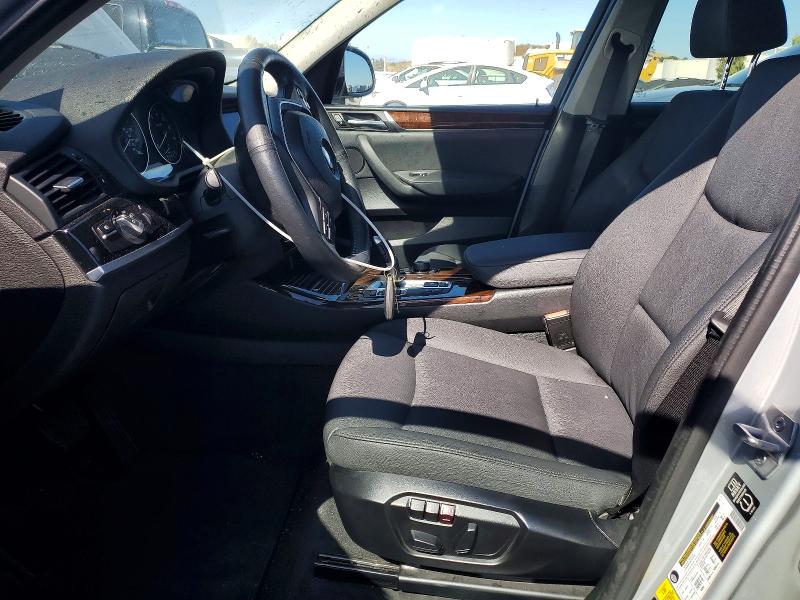 63821526 :رقم المزاد ، 5UXWX7C55F0K33644 vin ، 2015 Bmw X3 مزاد بيع
