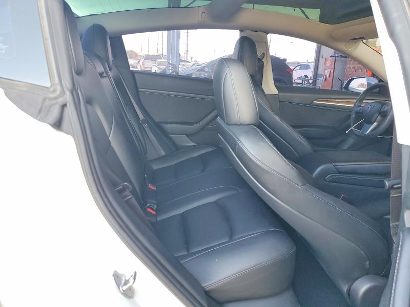 2022 Tesla Model 3 მანქანა იყიდება აუქციონზე, vin: 5YJ3E1EAXNF125392, აუქციონის ნომერი: 64458246