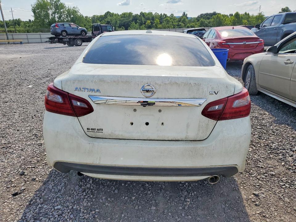 2018 Nissan Altima მანქანა იყიდება აუქციონზე, vin: 1N4AL3AP2JC173422, აუქციონის ნომერი: 63442426