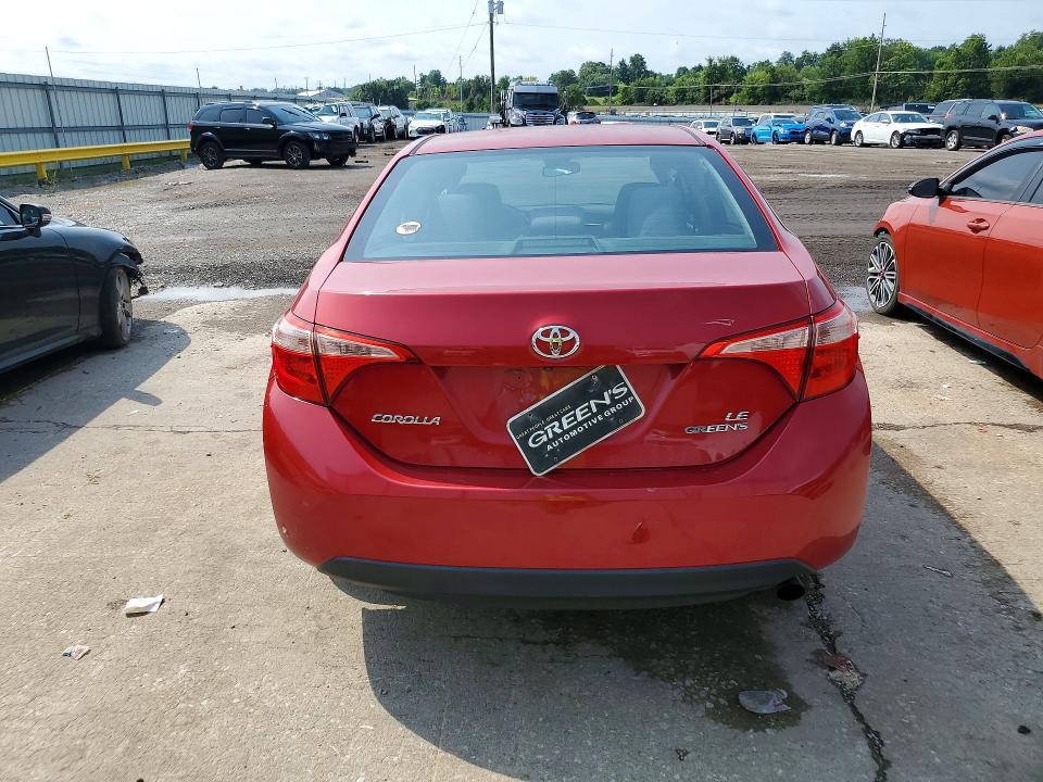 64303636 :رقم المزاد ، 2T1BURHE5HC878087 vin ، 2017 Toyota Corolla مزاد بيع