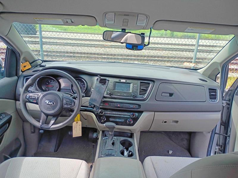 65013386 :رقم المزاد ، KNDMA5C19H6291686 vin ، 2017 Kia Sedona مزاد بيع