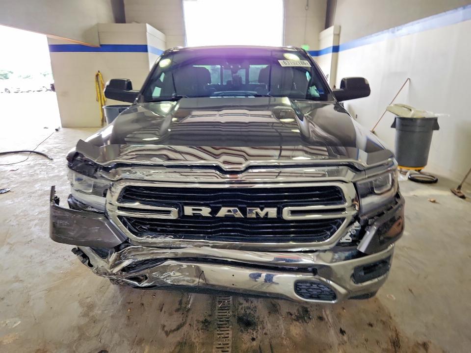 63152186 :رقم المزاد ، 1C6SRFFT6KN663119 vin ، 2019 Ram 1500 مزاد بيع