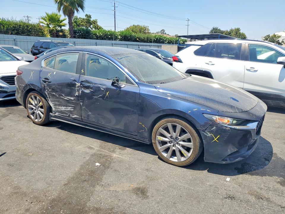 64487956 :رقم المزاد ، JM1BPACL6L1171141 vin ، 2020 Mazda 3 مزاد بيع