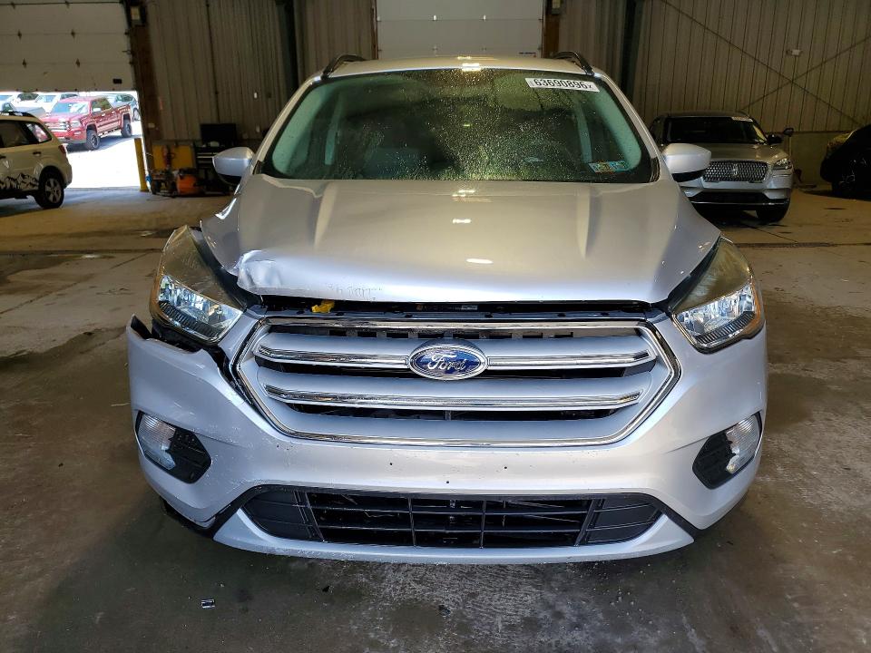 Продажа на аукционе авто 2018 Ford Escape, vin: 1FMCU9GD5JUA49778, номер лота: 63690896