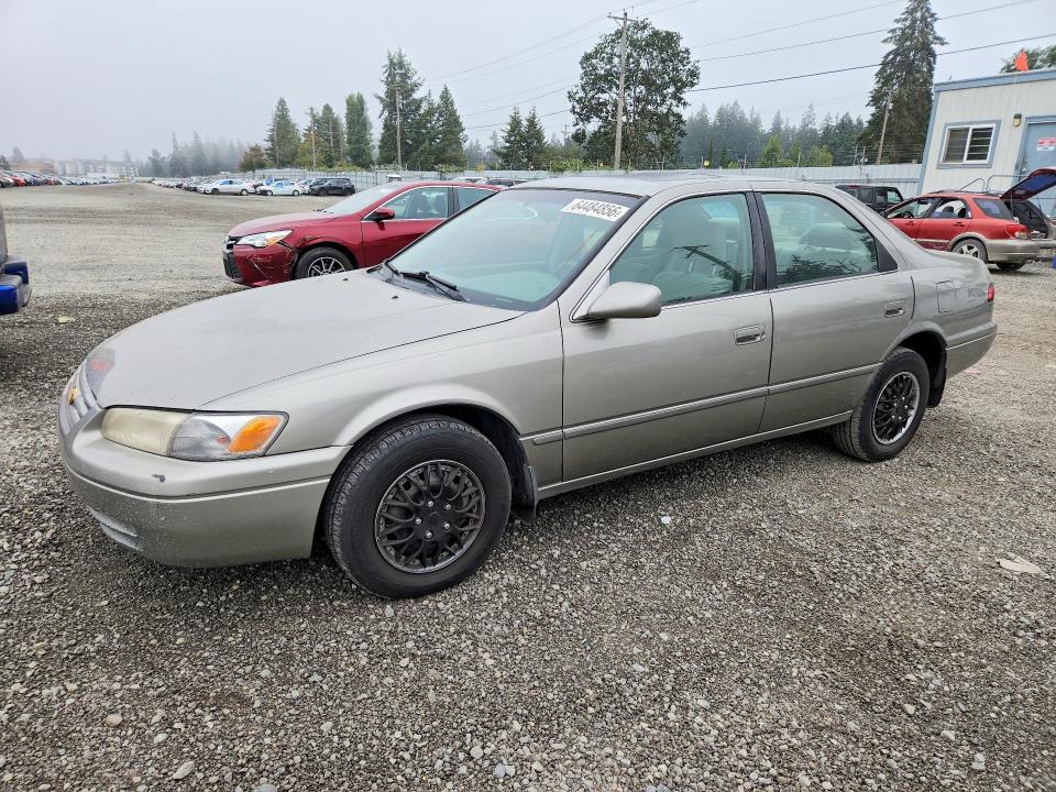 Auction sale of the 1998 Toyota Camry, vin: JT2BG22K3W0157313, lot number: 64484856