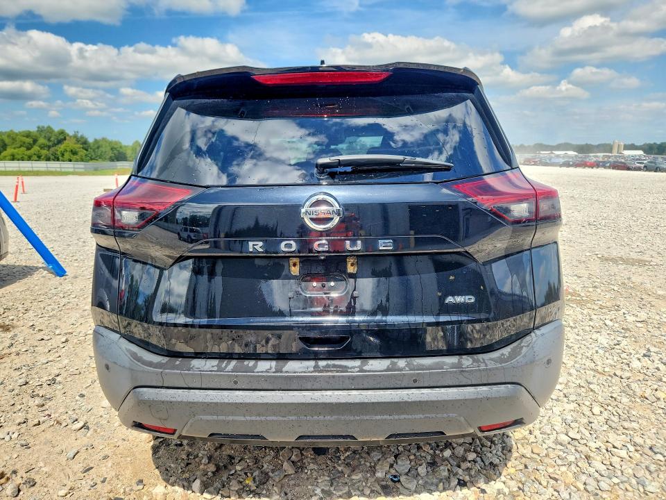 66406936 :رقم المزاد ، 5N1AT3AB8MC737492 vin ، 2021 Nissan Rogue مزاد بيع