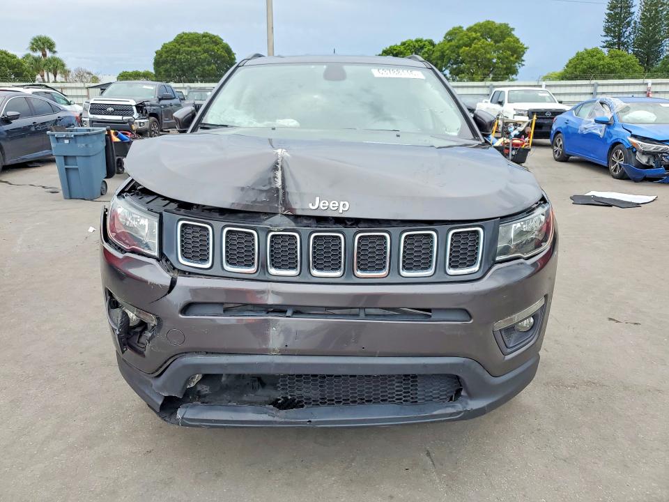 Продаж на аукціоні авто 2019 Jeep Compass, vin: 3C4NJDBB1KT792416, номер лоту: 63788116