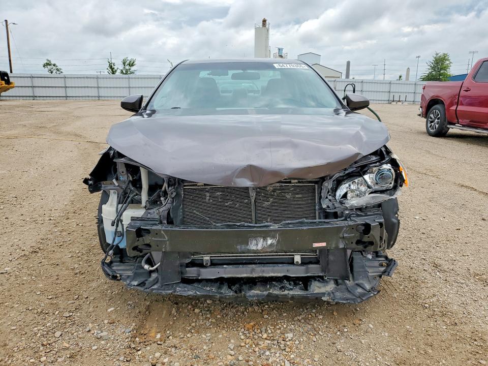 2016 Toyota Camry მანქანა იყიდება აუქციონზე, vin: 4T1BF1FK8GU221463, აუქციონის ნომერი: 64770366