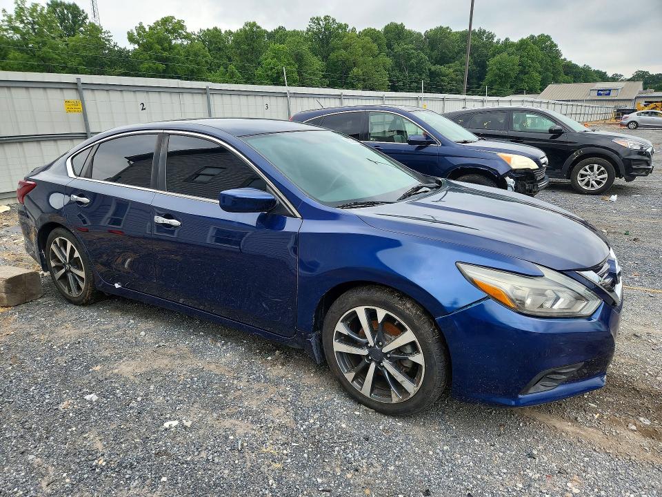 63608436 :رقم المزاد ، 1N4AL3AP3HC167896 vin ، 2017 Nissan Altima مزاد بيع