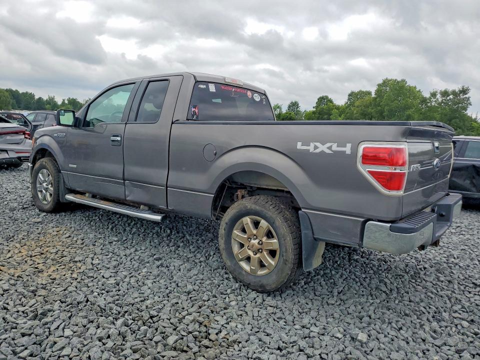 65652976 :رقم المزاد ، 1FTFX1ET8DFC93325 vin ، 2013 Ford F150 مزاد بيع