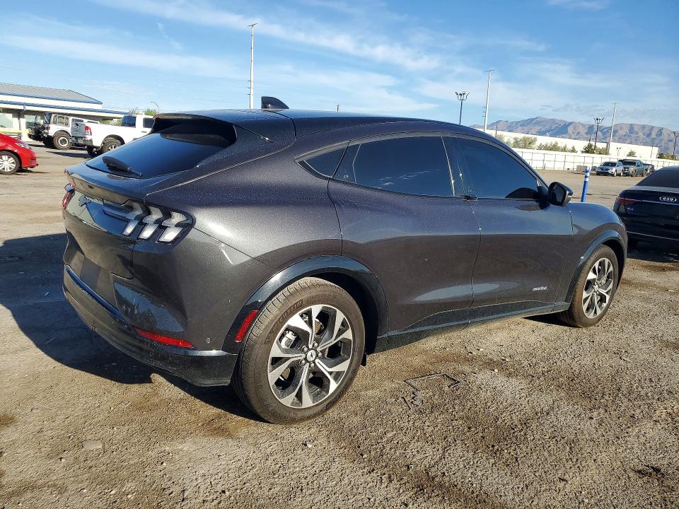 2022 Ford Mustang Mach-e მანქანა იყიდება აუქციონზე, vin: 3FMTK3R77NMA19461, აუქციონის ნომერი: 64962516