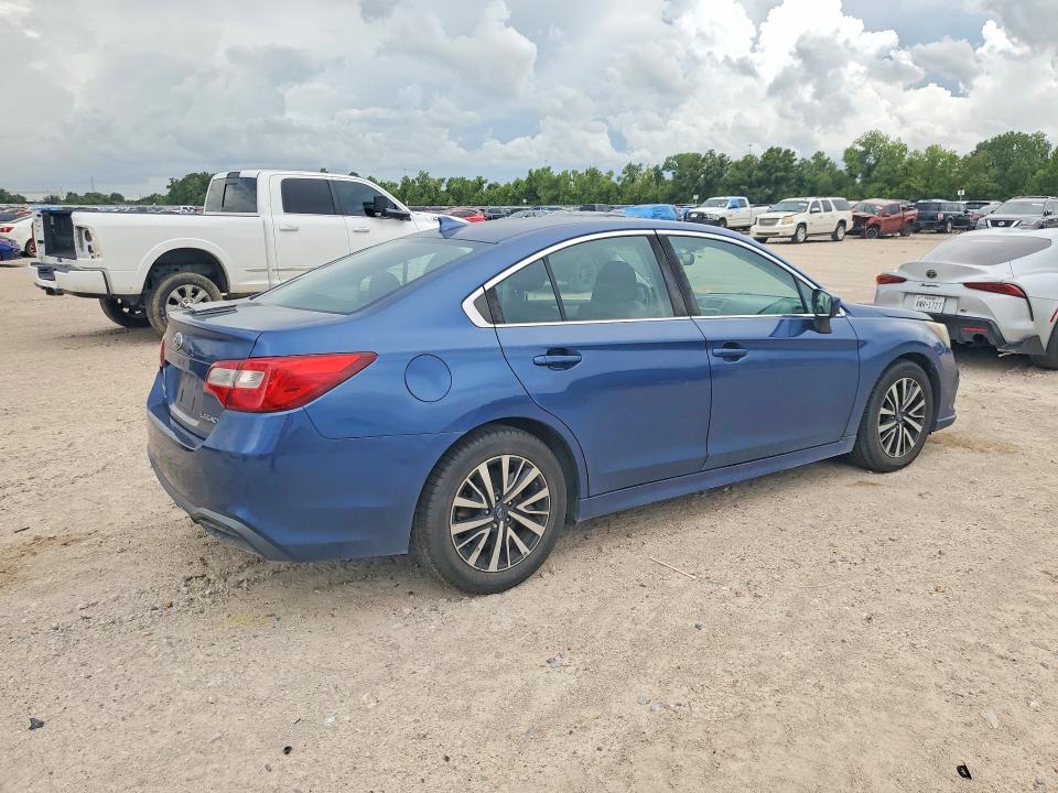 2019 Subaru Legacy მანქანა იყიდება აუქციონზე, vin: 4S3BNAF60K3004370, აუქციონის ნომერი: 64435246