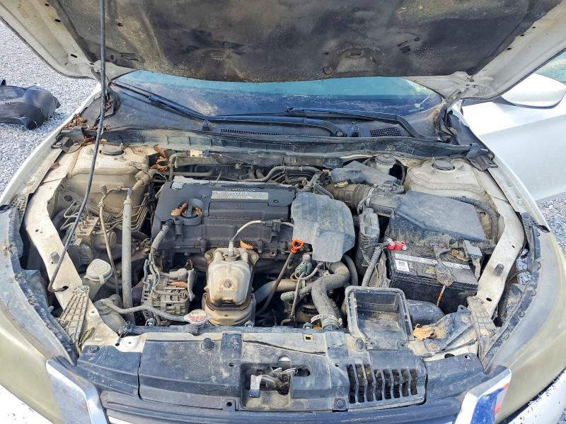 62934646 :رقم المزاد ، 1HGCR2F32DA232021 vin ، 2013 Honda Accord مزاد بيع