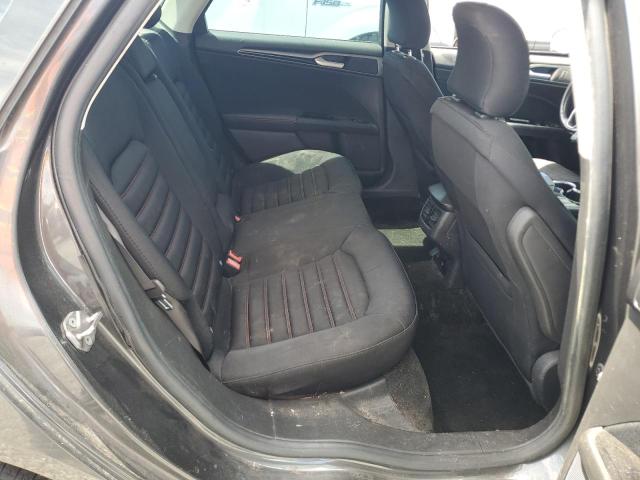 64039746 :رقم المزاد ، 3FA6P0LU2GR204013 vin ، 2016 Ford Fusion مزاد بيع