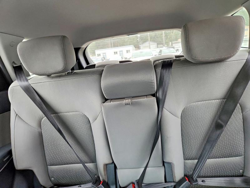 Aukcja sprzedaży 2017 Hyundai Santa Fe, vin: KM8SMDHF3HU184461, numer aukcji: 64798826