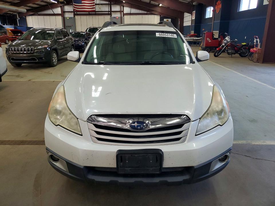 66053146 :رقم المزاد ، 4S4BRBGCXA3371365 vin ، 2010 Subaru Outback مزاد بيع