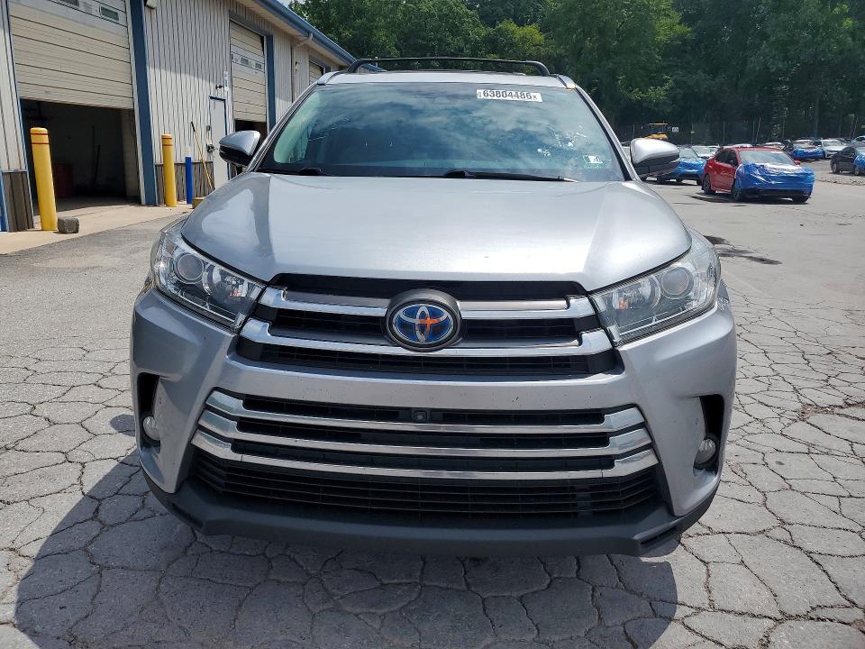 2017 Toyota Highlander Hybrid მანქანა იყიდება აუქციონზე, vin: 5TDDGRFHXHS024006, აუქციონის ნომერი: 63804486