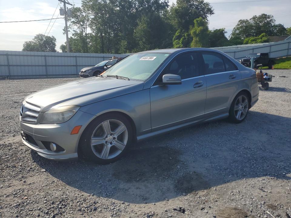 Продаж на аукціоні авто 2010 Mercedes-benz C, vin: WDDGF8BB5AR100866, номер лоту: 64667386
