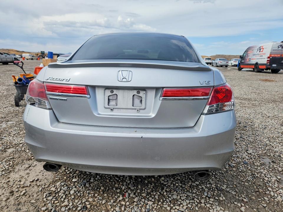 66946126 :رقم المزاد ، 1HGCP3F77BA026589 vin ، 2011 Honda Accord مزاد بيع