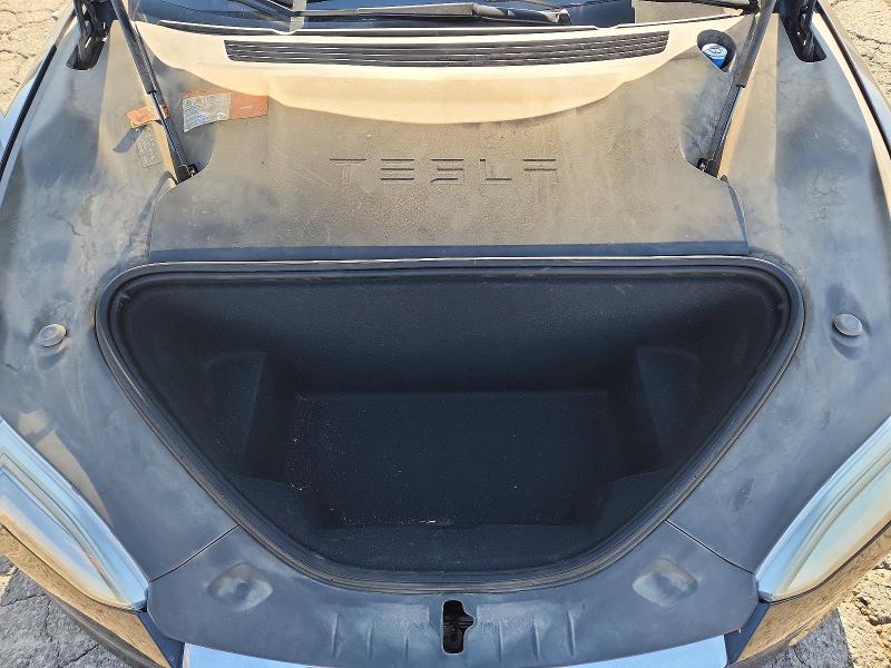 66411996 :رقم المزاد ، 5YJSA1E2XHF199562 vin ، 2017 Tesla Model S مزاد بيع