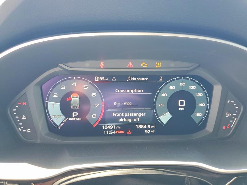 2024 Audi Q3 მანქანა იყიდება აუქციონზე, vin: WA1DECF39R1023882, აუქციონის ნომერი: 63351846