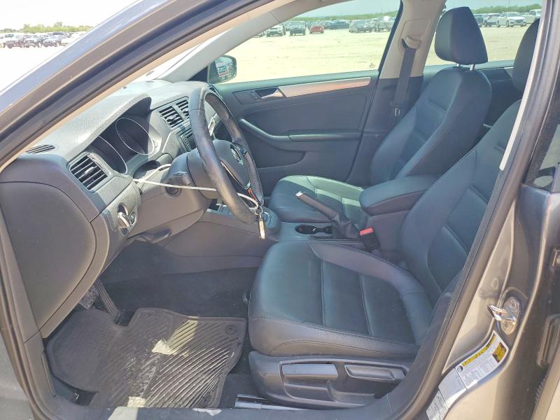 Продажа на аукционе авто 2017 Volkswagen Jetta, vin: 3VWDB7AJ9HM273018, номер лота: 63703376