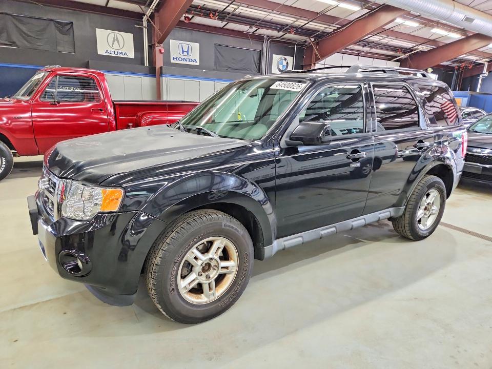 64500826 :رقم المزاد ، 1FMCU9EG5AKC27407 vin ، 2010 Ford Escape مزاد بيع