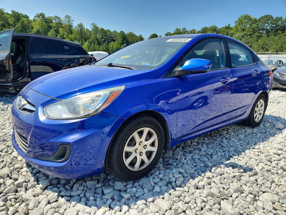 2014 Hyundai Accent მანქანა იყიდება აუქციონზე, vin: KMHCT4AE0EU726152, აუქციონის ნომერი: 65809556