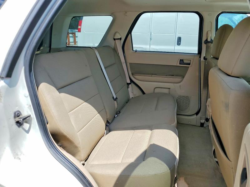 64046336 :رقم المزاد ، 1FMCU03GX9KD16299 vin ، 2009 Ford Escape مزاد بيع