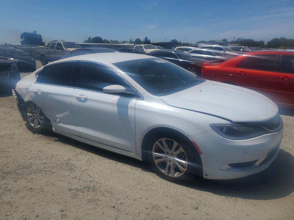 64426996 :رقم المزاد ، 1C3CCCAB9FN741172 vin ، 2015 Chrysler 200 مزاد بيع