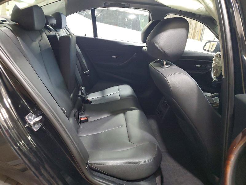62231226 :رقم المزاد ، WBA3C1C59EK116145 vin ، 2014 Bmw 328 مزاد بيع