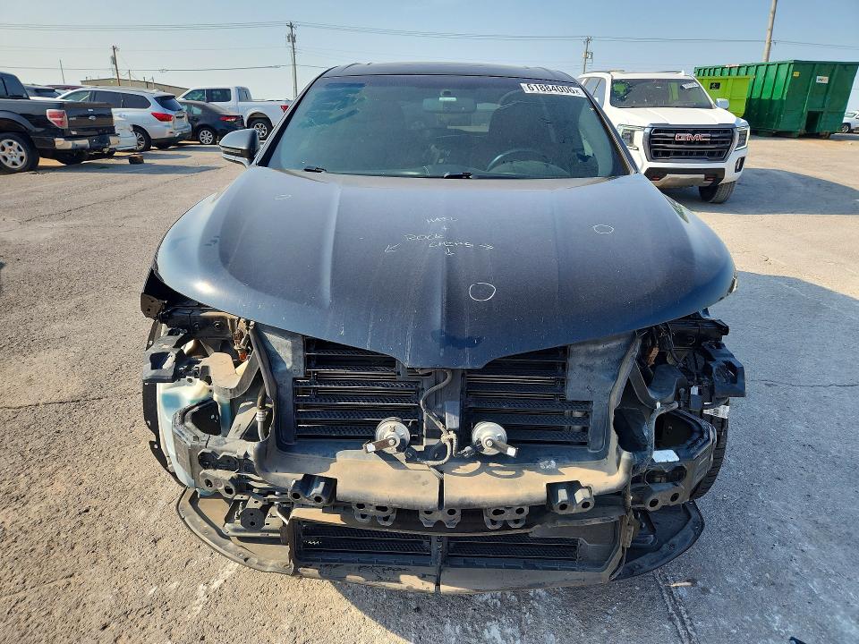 61884006 :رقم المزاد ، 2LMPJ6LR2HBL29625 vin ، 2017 Lincoln Mkx مزاد بيع