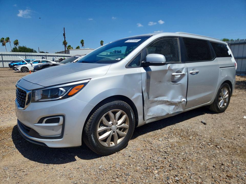 64717456 :رقم المزاد ، KNDMB5C16M6672757 vin ، 2021 Kia Sedona مزاد بيع