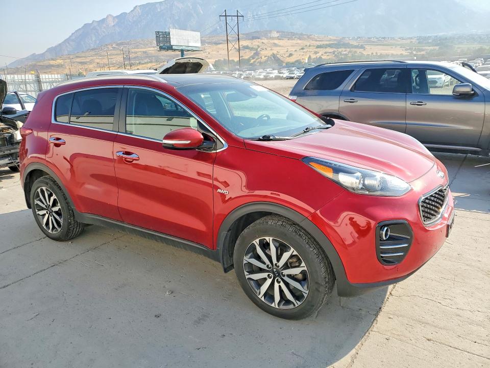 64071026 :رقم المزاد ، KNDPNCAC5H7204550 vin ، 2017 Kia Sportage مزاد بيع