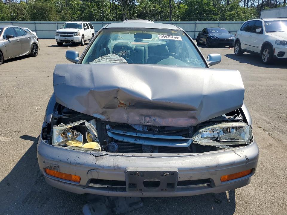 1994 Honda Accord მანქანა იყიდება აუქციონზე, vin: 1HGCD5634RA156583, აუქციონის ნომერი: 64620786