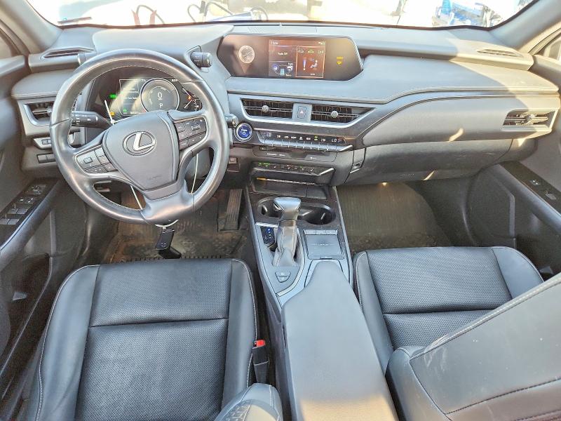 65664596 :رقم المزاد ، JTHP9JBH8M2044933 vin ، 2021 Lexus Ux مزاد بيع