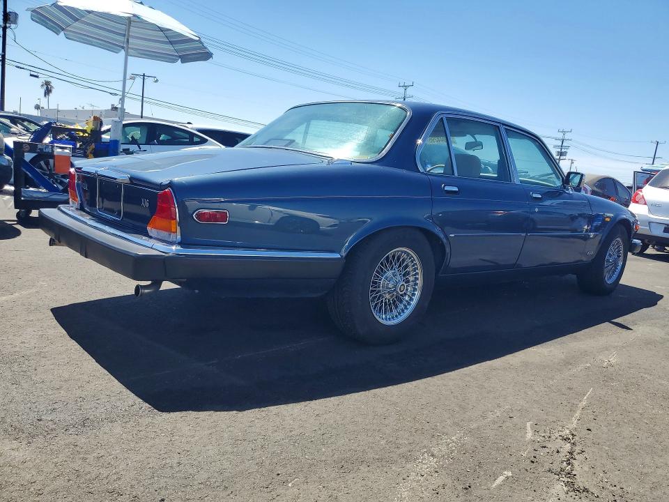 65044296 :رقم المزاد ، SAJAV1347HC461900 vin ، 1987 Jaguar Xj6 مزاد بيع