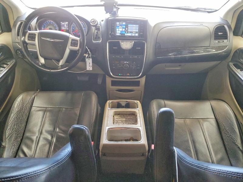 65357446 :رقم المزاد ، 2C4RC1BG1ER434729 vin ، 2014 Chrysler Town & Country مزاد بيع